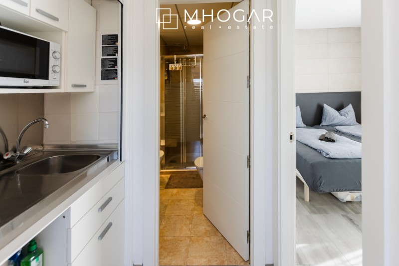 Apartamento con vistas al mar en venta, unicado a tan solo unos pasos de la Cala de La Calalga, Calpe! 